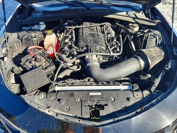 2016 CHEVROLET CAMARO 2SS — Engine bay