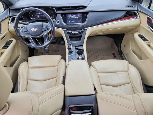 2017 CADILLAC XT5 Luxury — CKPT