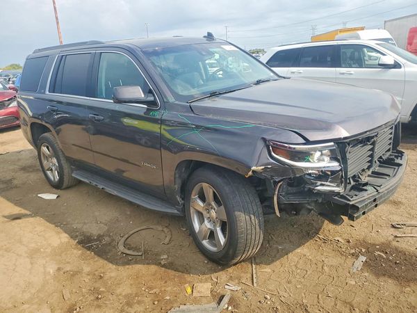 2017 CHEVROLET TAHOE LT — Passenger 3/4