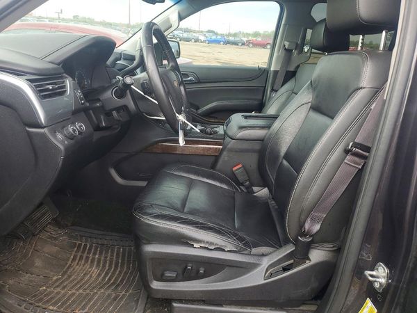 2017 CHEVROLET TAHOE LT — DENT