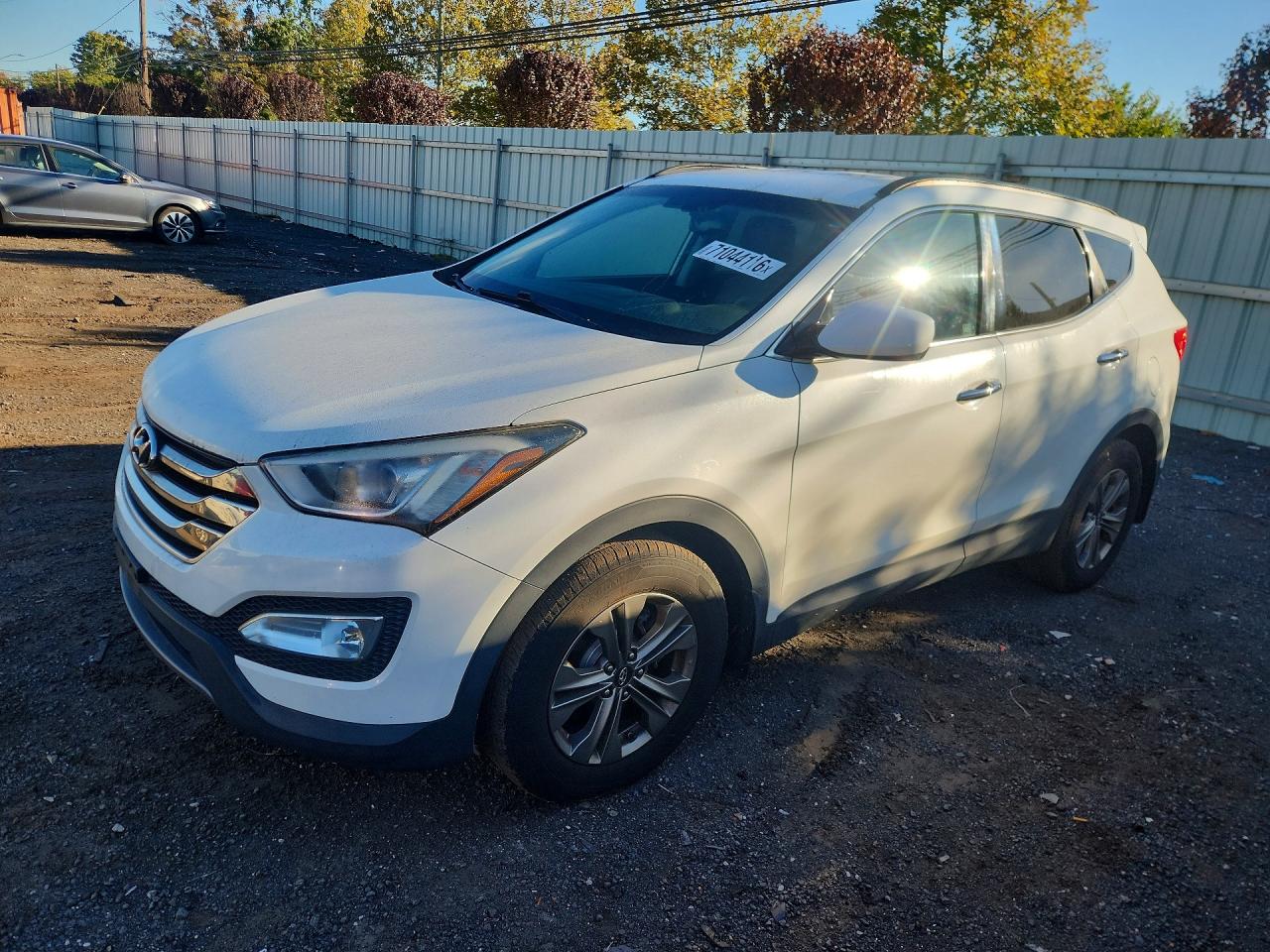 2016 HYUNDAI SANTA FE — Front 3/4