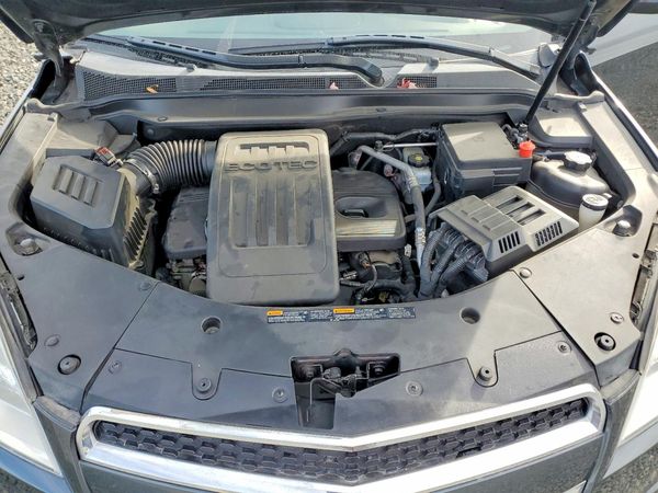 2014 CHEVROLET EQUINOX 1LT — Engine bay