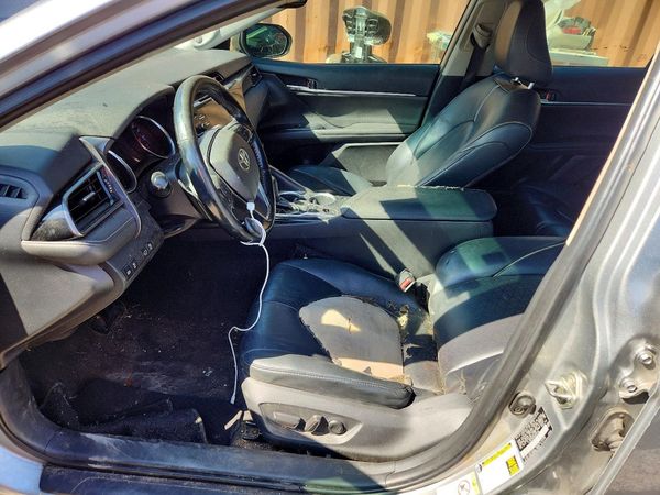 2019 TOYOTA CAMRY XSE — DENT