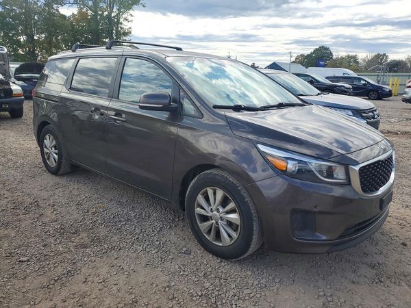 2016 KIA SEDONA LX - Middle-low — Passenger 3/4