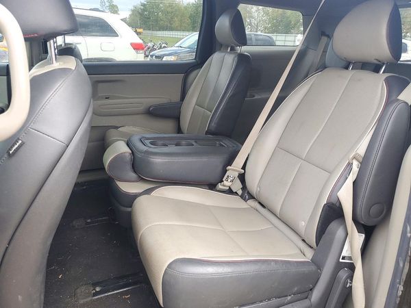 2016 KIA SEDONA LX - Middle-low — PSRS
