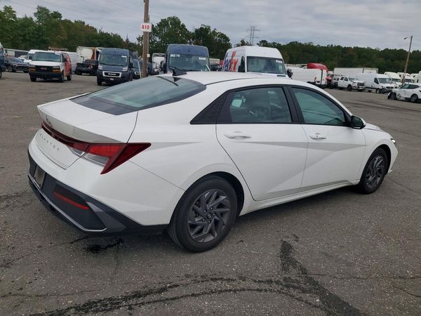 2024 HYUNDAI ELANTRA SEL — PSRA