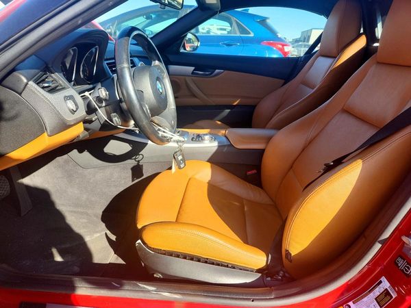 2014 BMW Z4 sDrive e28i — DENT