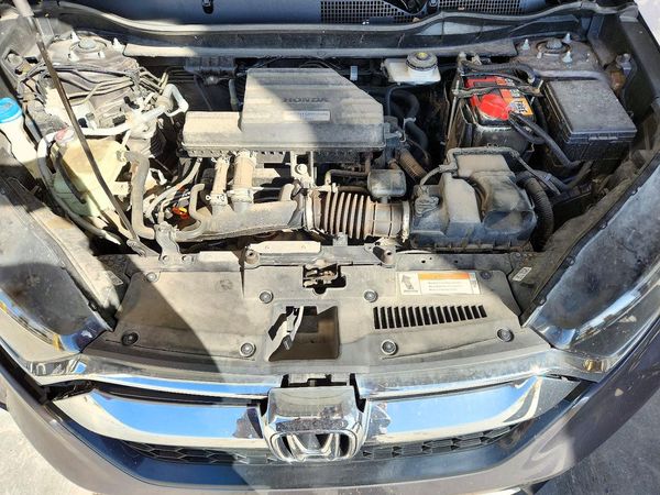 2019 HONDA CRV EX — Engine bay