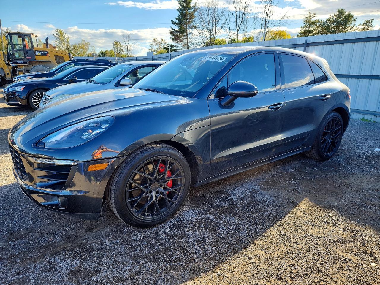 2017 PORSCHE MACAN — Front 3/4