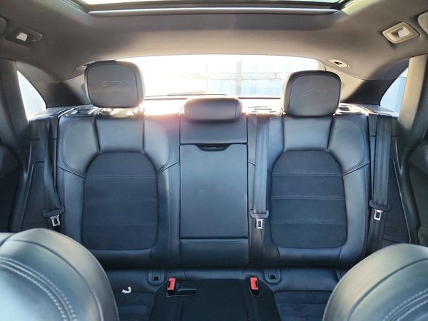2017 PORSCHE MACAN — SUVN