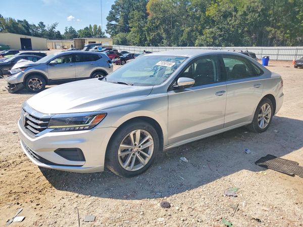 2021 VOLKSWAGEN PASSAT S — Front 3/4