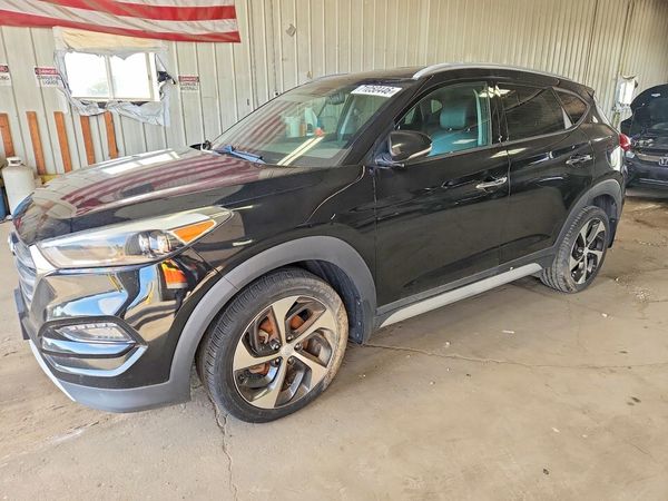 2017 HYUNDAI TUCSON — Front 3/4