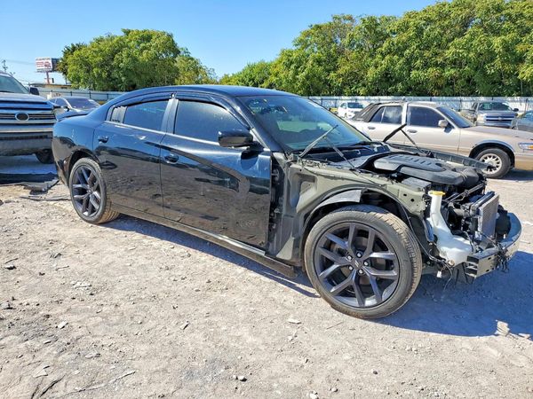 2022 DODGE CHARGER SXT — Passenger 3/4