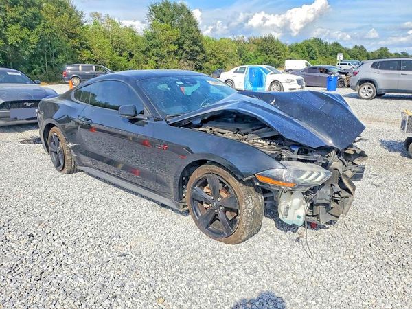 2021 FORD MUSTANG I4 Coupe — Passenger 3/4