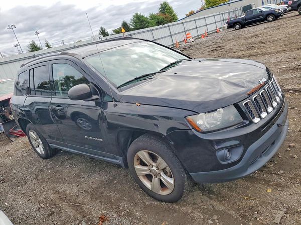 2016 JEEP COMPASS Sport — Passenger 3/4