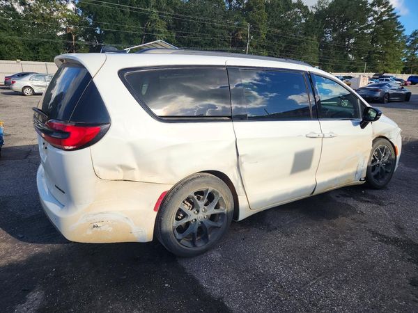 2025 CHRYSLER PACIFICA Limited — PSRA