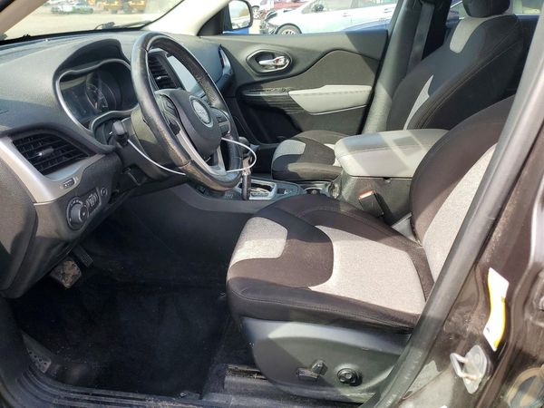 2014 JEEP CHEROKEE Latitude — DENT