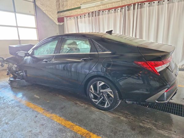 2024 HYUNDAI ELANTRA SEL w/ Convenience Pkg — DSRA