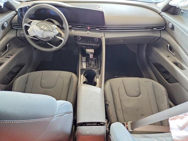 2024 HYUNDAI ELANTRA SEL w/ Convenience Pkg — CKPT