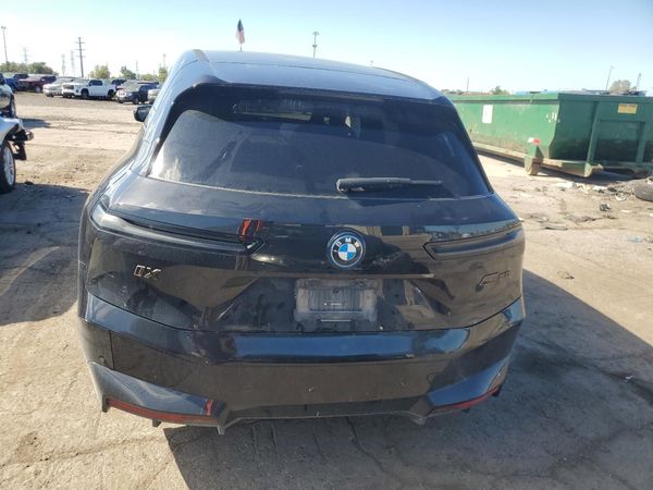 2024 BMW IX