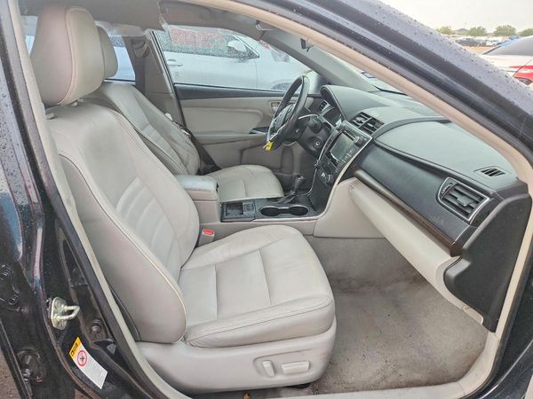 2016 TOYOTA CAMRY — DENT