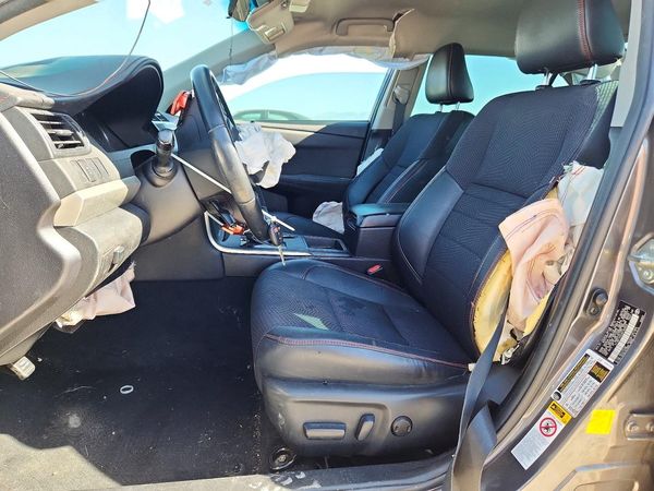 2016 TOYOTA CAMRY — DENT