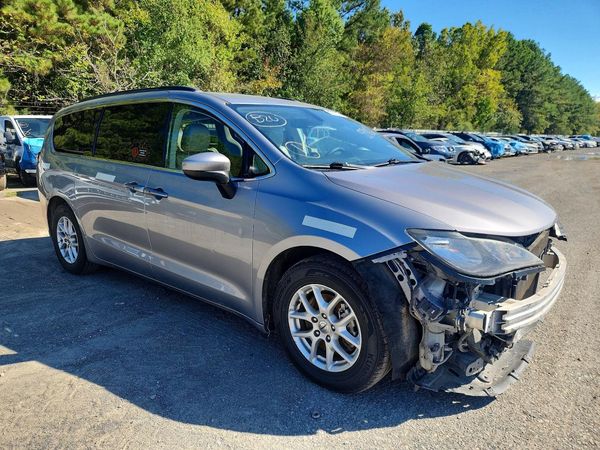 2021 CHRYSLER VOYAGER LXI — Passenger 3/4