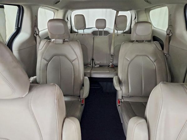 2021 CHRYSLER VOYAGER LXI — SUVN