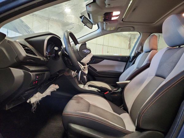 2023 SUBARU CROSSTREK Premium — DENT