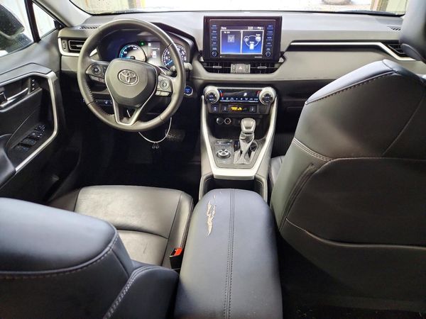 2022 TOYOTA RAV4 XLE Premium — CKPT
