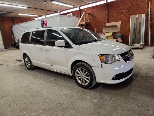 2019 DODGE GRAND CARAVAN SXT — Passenger 3/4