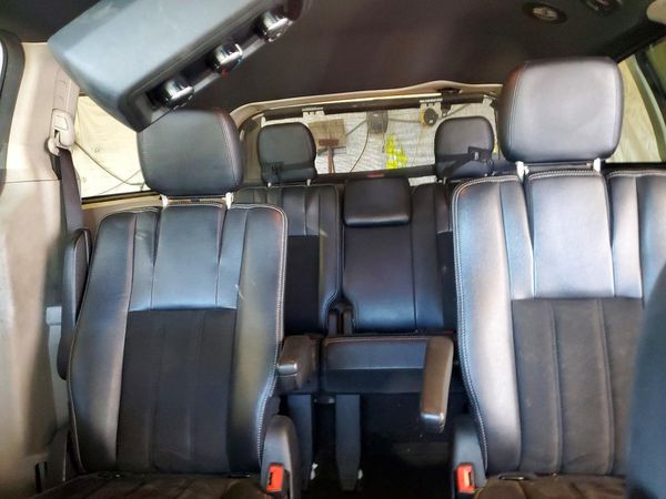2019 DODGE GRAND CARAVAN SXT — SUVN