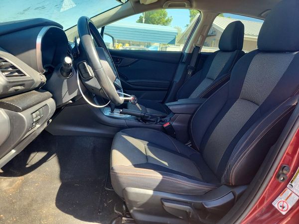 2019 SUBARU CROSSTREK — DENT