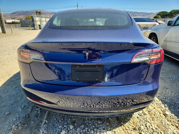 2018 TESLA MODEL 3 — DIRR