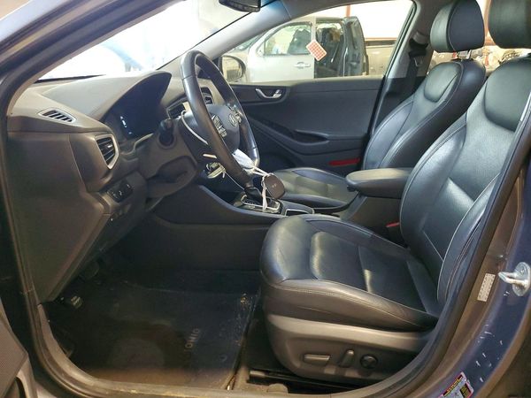 2017 HYUNDAI IONIQ SEL — DENT