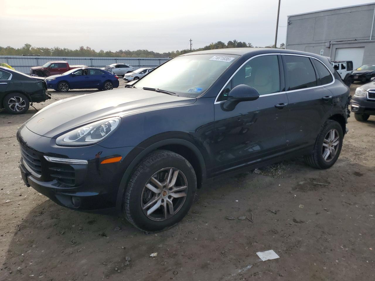 2016 PORSCHE CAYENNE — Front 3/4