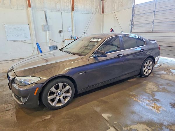 2013 BMW 5 SERIES — Front 3/4