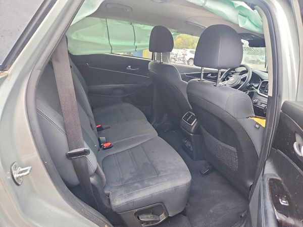 2019 KIA SORENTO L, LX, S — PSRS