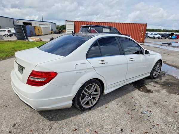 2013 MERCEDES-BENZ C C250 — PSRA