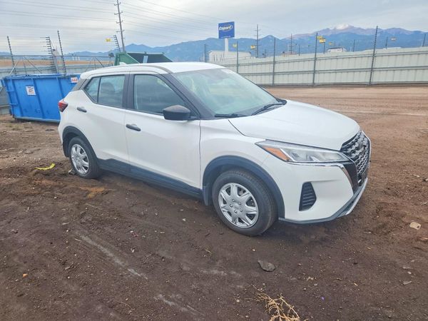 2023 NISSAN KICKS S — Passenger 3/4