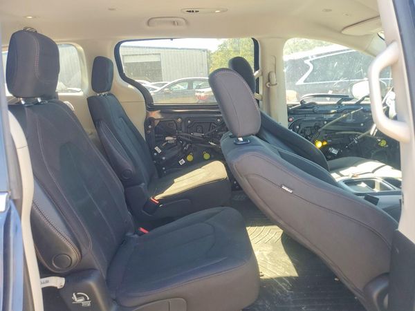 2019 CHRYSLER PACIFICA Touring Plus — PSRS
