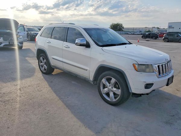 2012 JEEP CHEROKEE Overland — Passenger 3/4