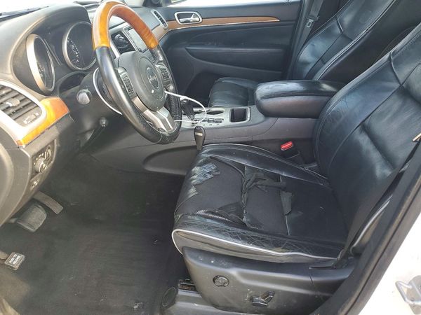 2012 JEEP CHEROKEE Overland — DENT