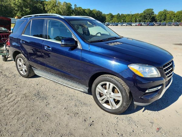 2015 MERCEDES-BENZ ML ML350 — Passenger 3/4