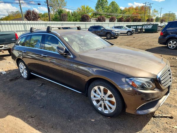 2018 MERCEDES-BENZ E-CLASS E400-4M — Passenger 3/4