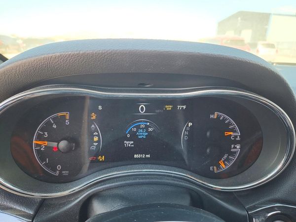 2018 JEEP GRAND CHEROKEE Trailhawk — ODOM