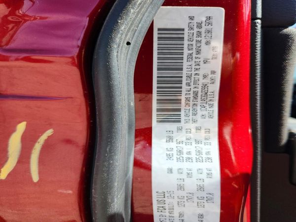 2016 JEEP CHEROKEE Sport — VINS