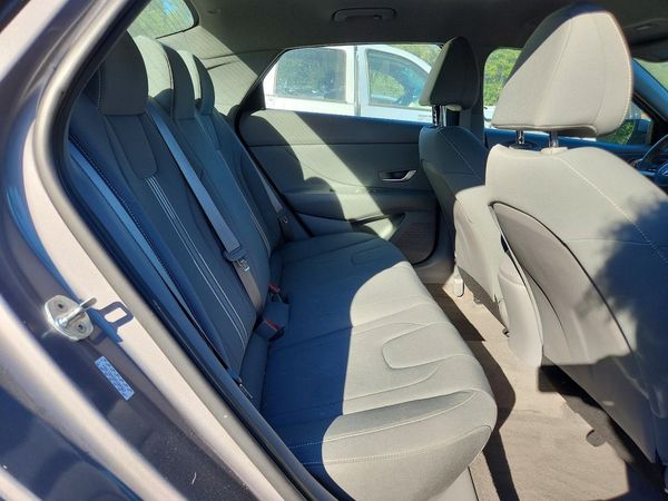 2022 HYUNDAI ELANTRA SEL w/ Convenience Pkg — PSRS