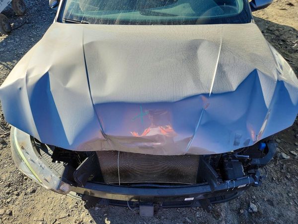 2022 HYUNDAI ELANTRA SEL w/ Convenience Pkg — Engine bay