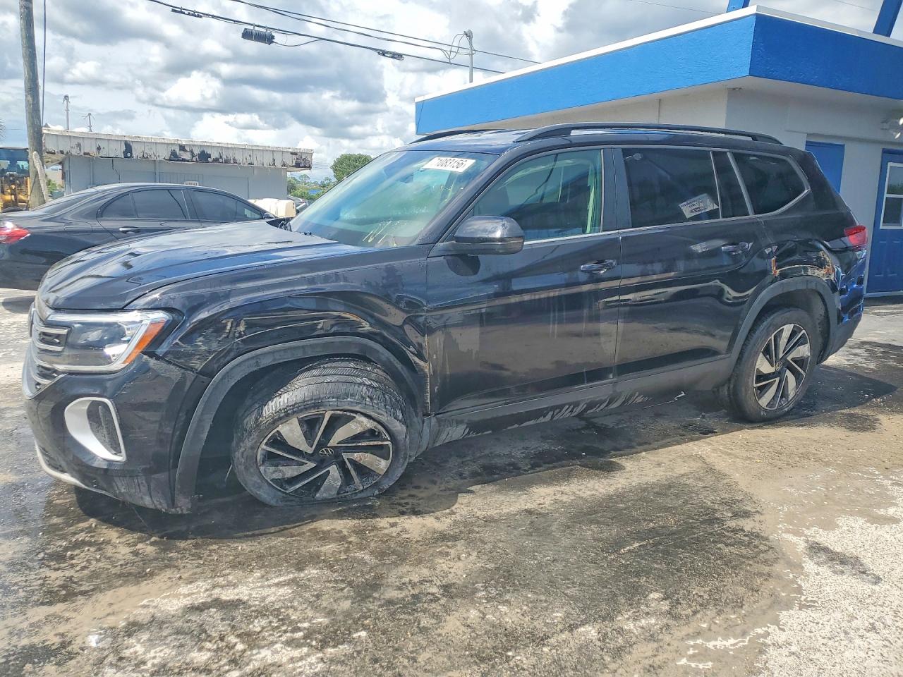 2026 VOLKSWAGEN ATLAS SE — Front 3/4
